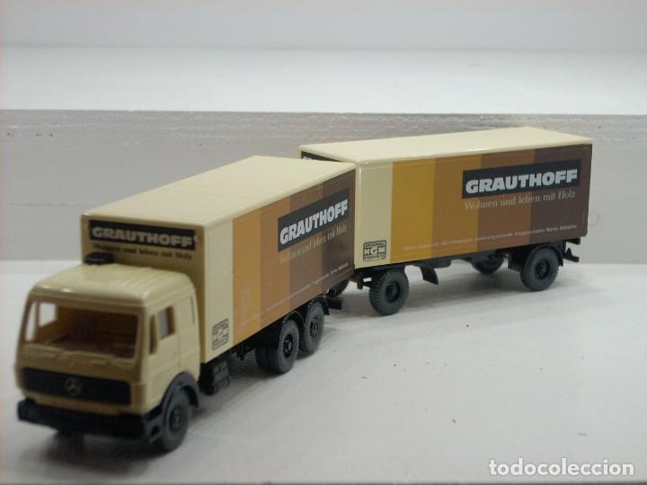 Coches a escala: CAMI&Oacute;N ESCALA 1:87 - Foto 1