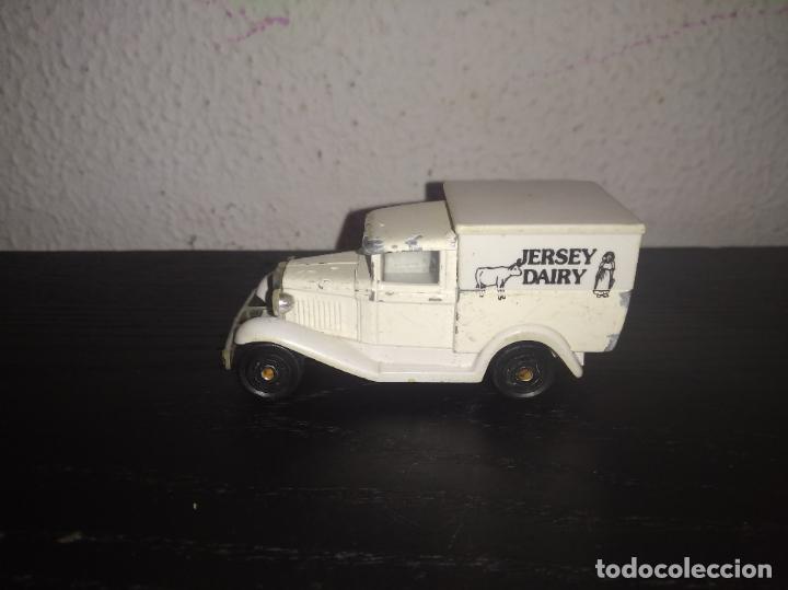 Coches a escala: Coche Majorette ford modele a Jersey dairy - Foto 5