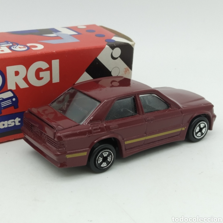 Coches a escala: Mercedes 190 E 2.3 de CORGI a&ntilde;o 1985 - Foto 2
