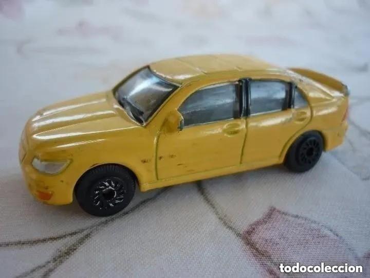 Voitures &agrave; l'&eacute;chelle: Coche de metal - China - 7,5 cm
