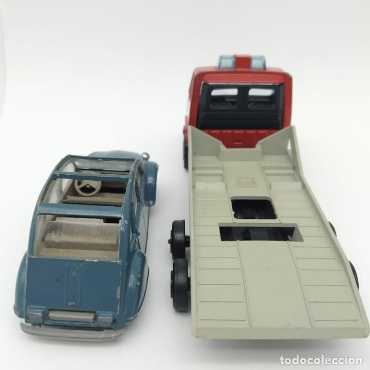 Coches a escala: Renault Master T35 MAJORETTE + Citroen 2CV S&oacute;lido - Foto 7