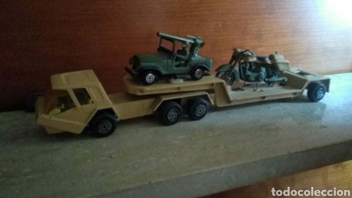 Coches a escala: Cami&oacute;n militar guisval a&ntilde;os 70.