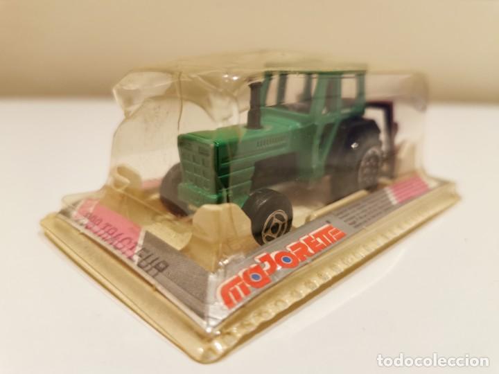 Coches a escala: Tracteur de Majorette