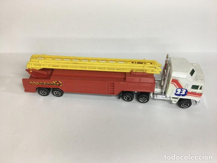Coches a escala: CAMION DE BOMBEROS DE GUISVAL - Foto 2