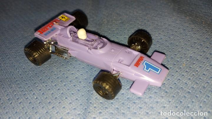 Coches a escala: COCHE DE CARRERAS FERRARI DE TRANSPLASTIC