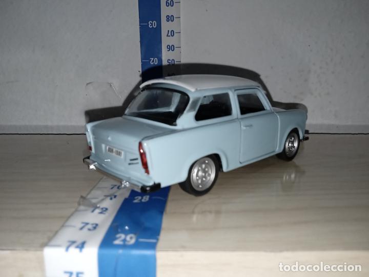 Coches a escala: Coche TRABANT 601 - WELLY - Foto 6