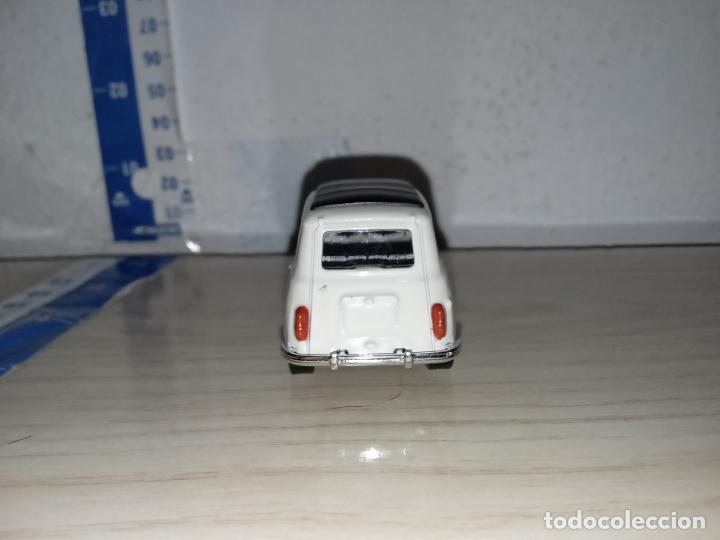 Coches a escala: Coche Welly Renault 4 - Foto 3