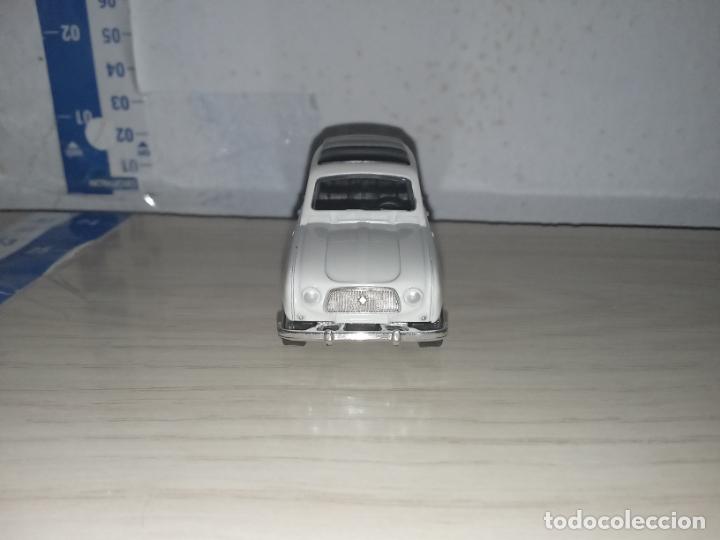 Coches a escala: Coche Welly Renault 4 - Foto 8