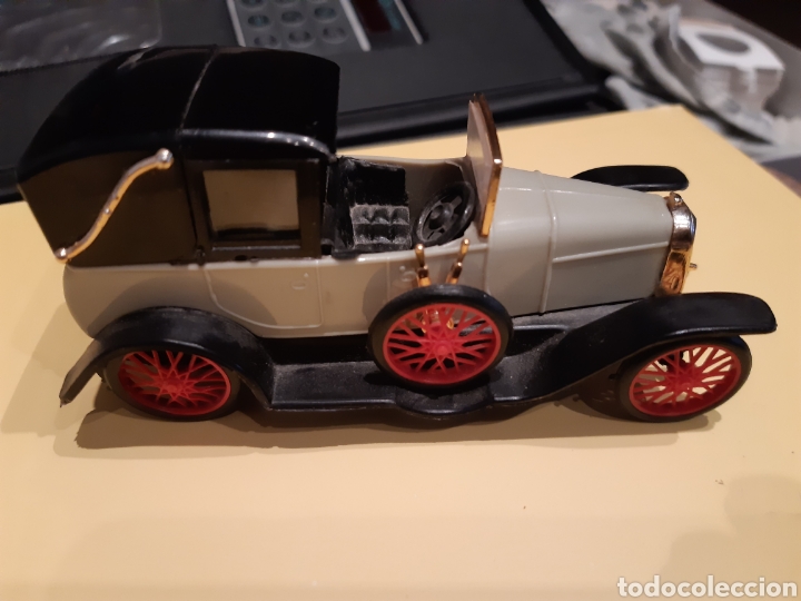 Coches a escala: Coche EKO 1/43 plastico - Foto 1