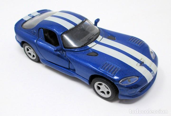 Coches a escala: Dodge Viper GTS de 1998 de Maisto - Escala 1/39.