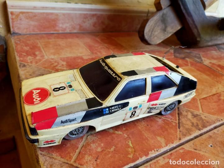 Coches a escala: Antiguo coche de juguete Audi Quattro Teledirigido a pilas - A restaurar. - Foto 2 - 237929715