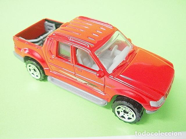 Matchbox Mb485 23 Ford Explorer Sport Trac Buy Model Cars At Other Scales At Todocoleccion