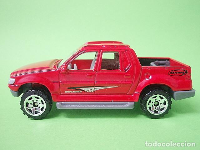 Matchbox Mb485 23 Ford Explorer Sport Trac Buy Model Cars At Other Scales At Todocoleccion