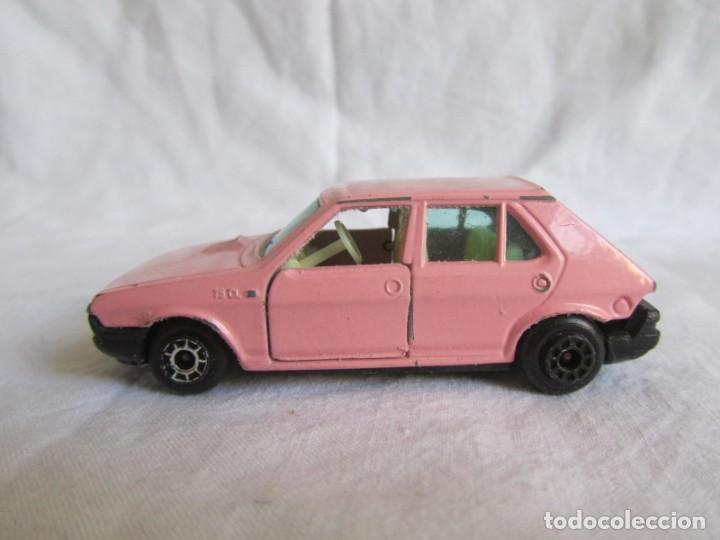 Coches a escala: SEAT Ritmo de Guiloy - Foto 2