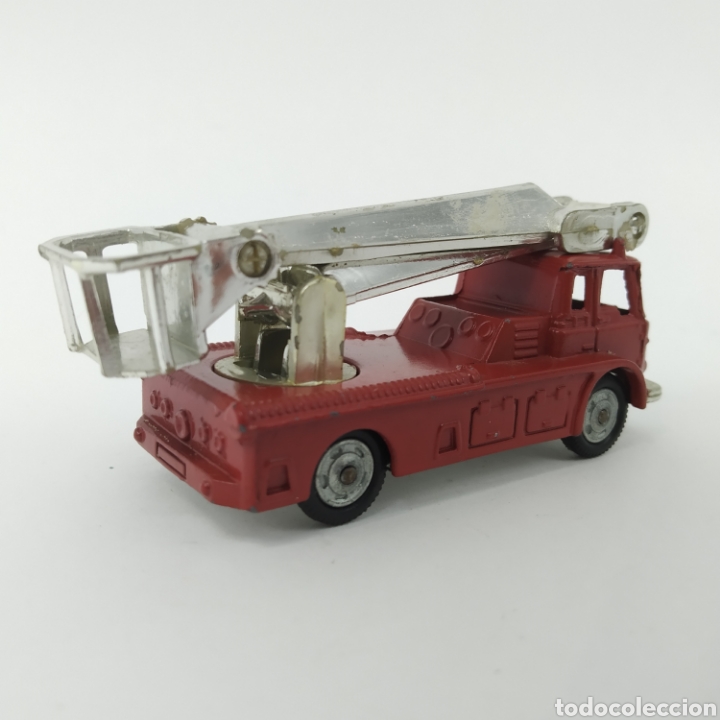 Coches a escala: Cami&oacute;n de bomberos Simon Snorkel Fire Engine ref 86 a&ntilde;o 1970 de HUSKY - Foto 2
