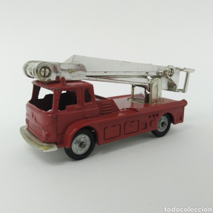 Coches a escala: Cami&oacute;n de bomberos Simon Snorkel Fire Engine ref 86 a&ntilde;o 1970 de HUSKY - Foto 1