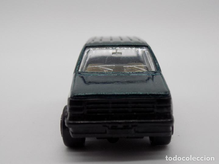 Coches a escala: FORD EXPLORER- MAISTO - Foto 3
