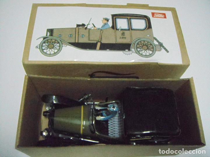 Coches a escala: COCHE PAY&Agrave; - REEDICI&Oacute;N - NING&Uacute;N USO