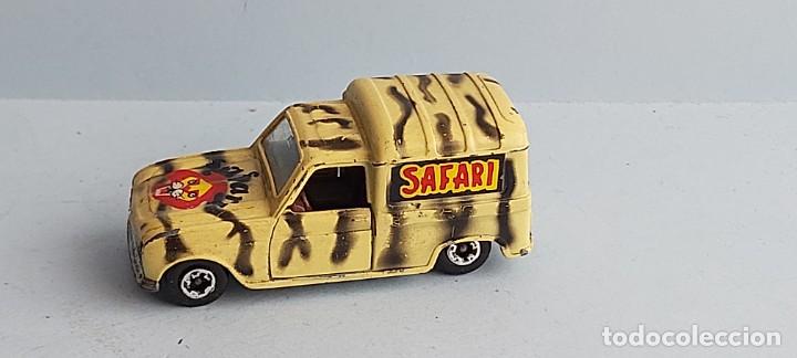 Coches a escala: ANTIGUO COCHE DE LA MARCA MIRA RENAULT 4 SAFARI