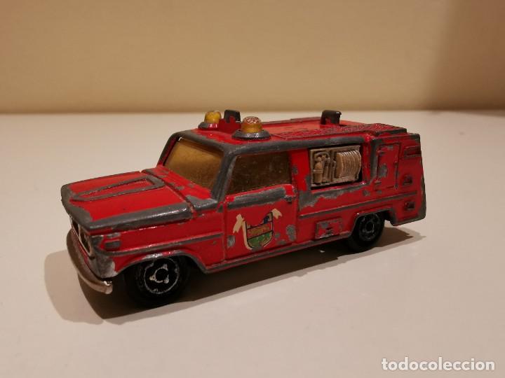 Coches a escala: Majorette Fire Brigade