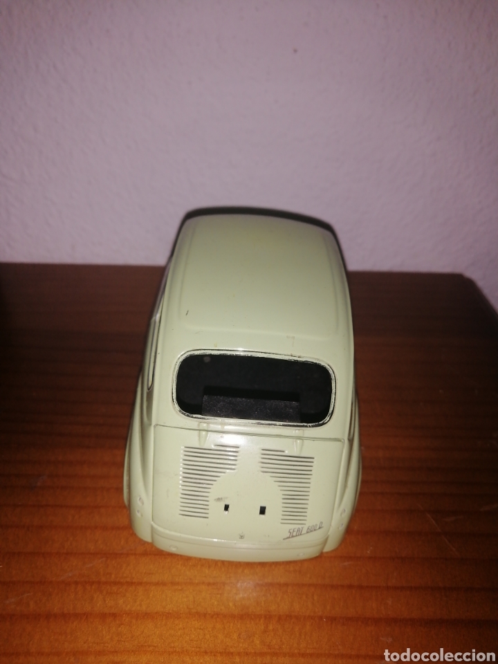Coches a escala: Coche seat 600d - Foto 4