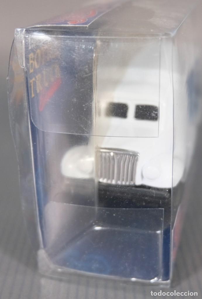 Coches a escala: Cami&oacute;n Pepsi Cola 1:87 Bottle Evolution Truck. - Foto 4