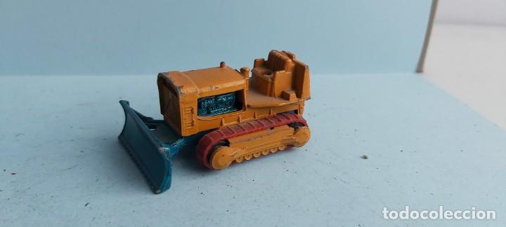 Coches a escala: ANTIGUO COCHE DE LA MARCA GUISVAL EXCAVADORA