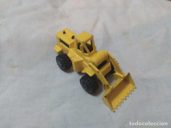 Coches a escala: GUISVAL excavadora MADE IN SPAIN escala 1/64