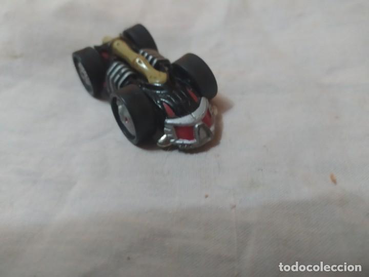 Coches a escala: disney coche piratas del caribe escala 1/64