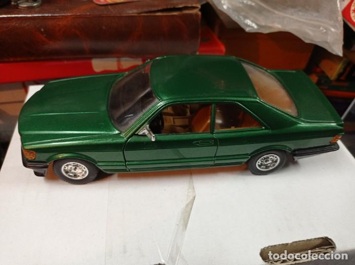 Coches a escala: MERCEDES 500 SEC 1:26 BURAGO