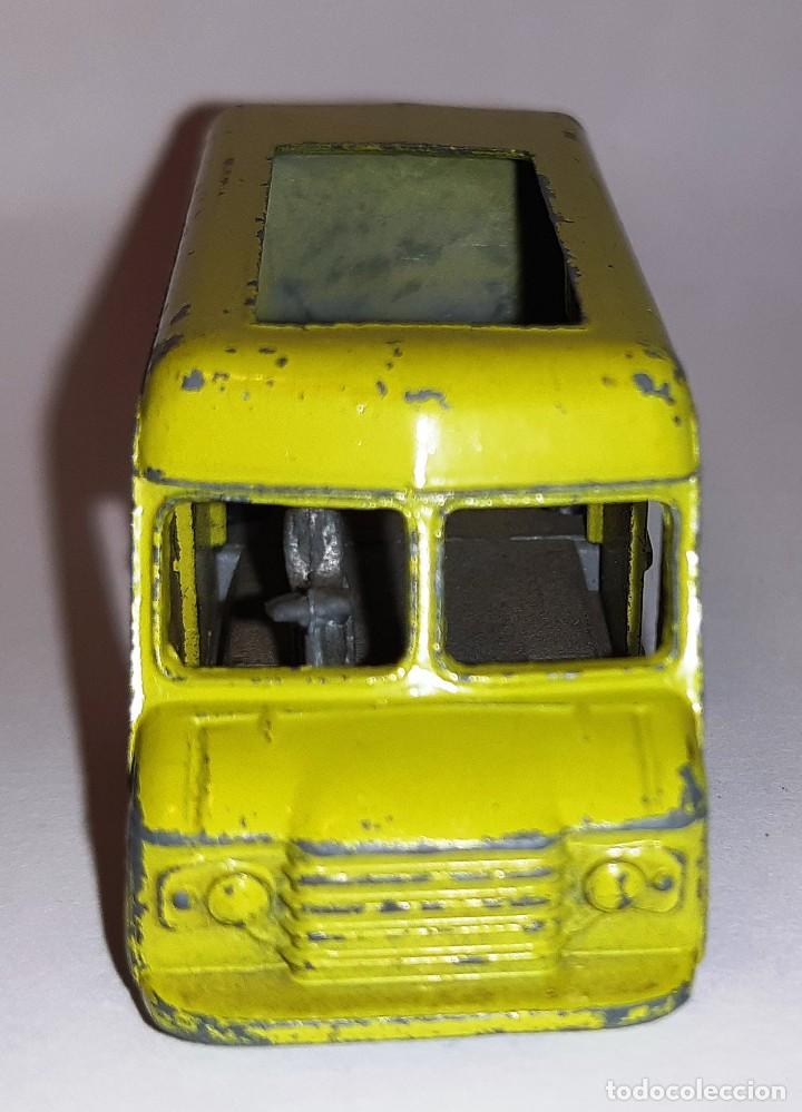 Coches a escala: HUSKY 1:64 VINTAGE COMMER &rdquo;WALK-THRU&rdquo; VAN - Foto 6