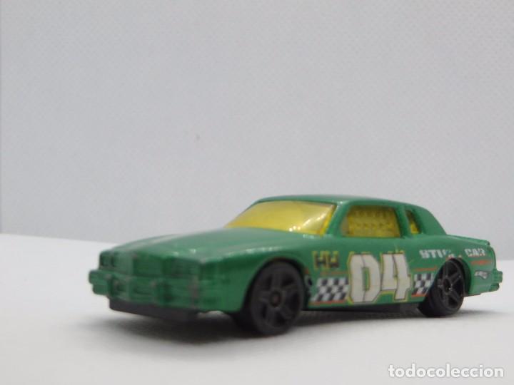 Coches a escala: 1998 Mattel 84 PONTIAC MALAYSIA CO8