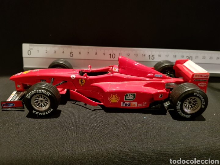 Coches a escala: Burago Ferrari F300 Formula 1 Escala 1:24