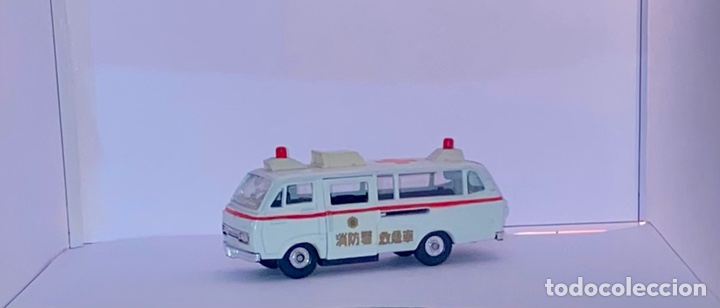 Coches a escala: Ambulancia Diapet Yonezawa Toys P43 Toyota Hiace 1/36