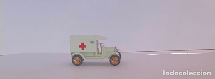 Voitures &agrave; l'&eacute;chelle: Edson Ambulancia Holland T.Ford 1919
