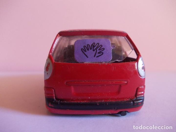 Coches a escala: veh&iacute;culo coche Bomberos 080 rojo - Foto 5