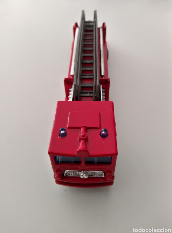 Coches a escala: Cami&oacute;n de Bomberos escala 1/86 Fabricante Majorette