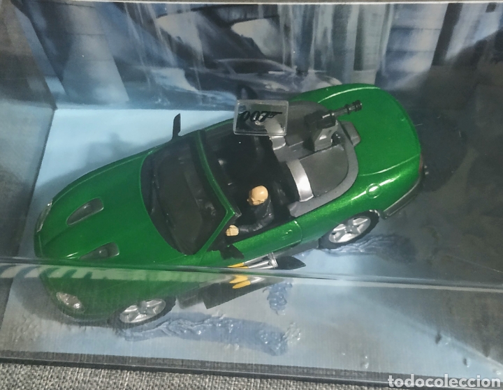 Coches a escala: Jaguar XKR Die Another day.Agente 007 - Foto 3 - 241841305