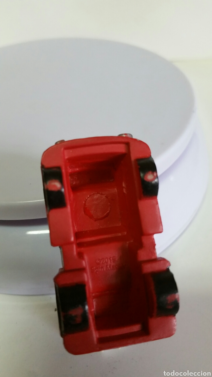 Coches a escala: CAMION GR&Uacute;A EN PVC / SPIN MASTER - 2015 - Foto 5