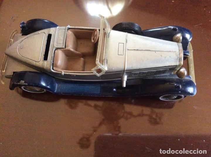 Coches a escala: Coche met&aacute;lico guisval 11,5cmx5cm de ancho