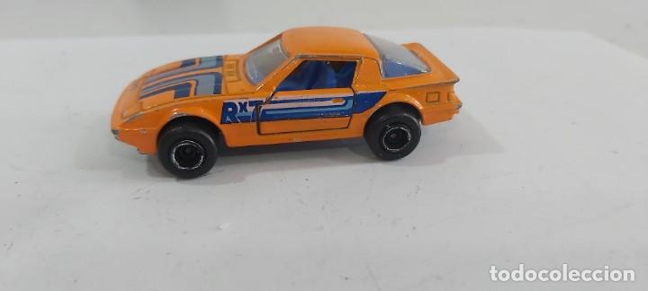 Coches a escala: ANTIGUO COCHE DE MAJORETTE MAZDA