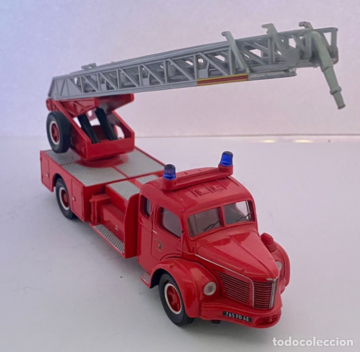 Auto in scala: Corgi Magirus escalera Colmar 1/50 No.73501