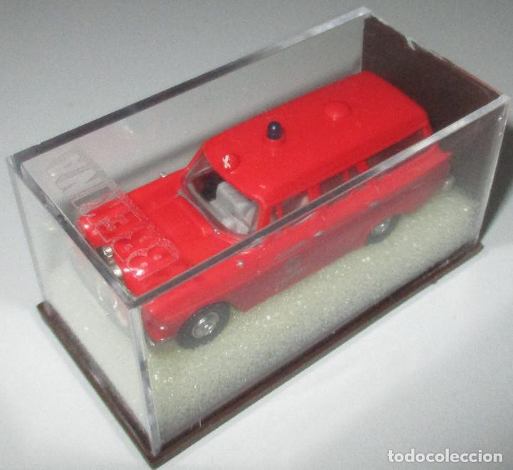 Coches a escala: BREKINA 1852 MERCEDES 190 H0 1:87 Coche bomberos Feuerwehr