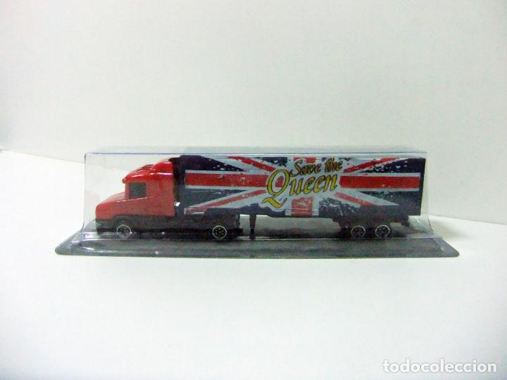 Coches a escala: CAMI&Oacute;N SCANIA 124L 400 TRAILER SAVE THE QUEEN GUISVAL 1:87 TRUCK UNION JACK REINO UNIDO TOY UK FLAG