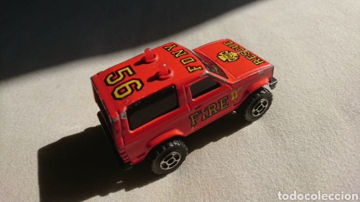 Coches a escala: Majorette Sonic Flashers coche de rescate Fire Rescue - Foto 2