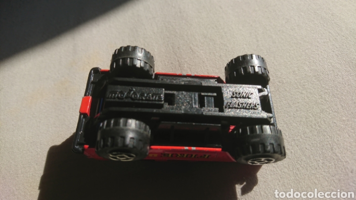 Coches a escala: Majorette Sonic Flashers coche de rescate Fire Rescue - Foto 3