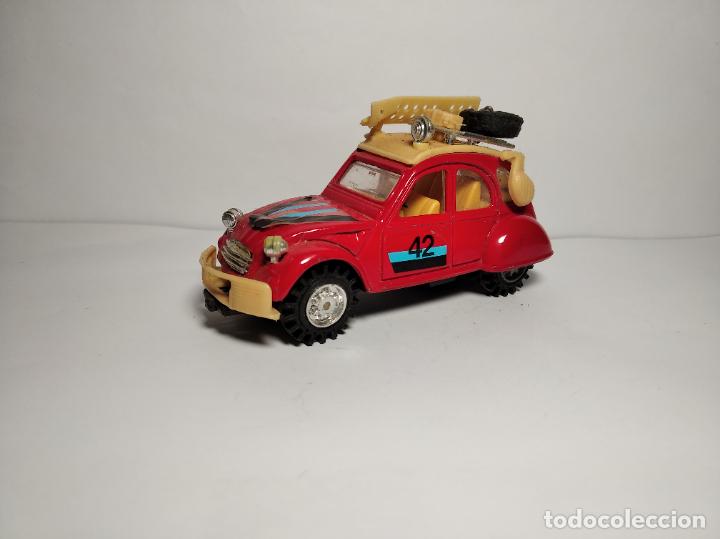 Coches a escala: CITROEN 2 CV RALLYE RAID SAHARA DE LA MARCA MC TOY