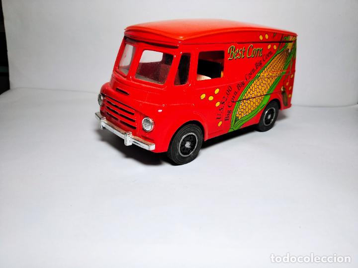 Auto in scala: FURGONETA SAVA AUSTIN MORRIS L150 LDO 5 DE KINTOYS METAL