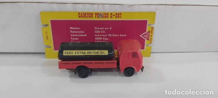 Coches a escala: ANTIGUO COCHE CAMION DE EKO A&Ntilde;OS 70
