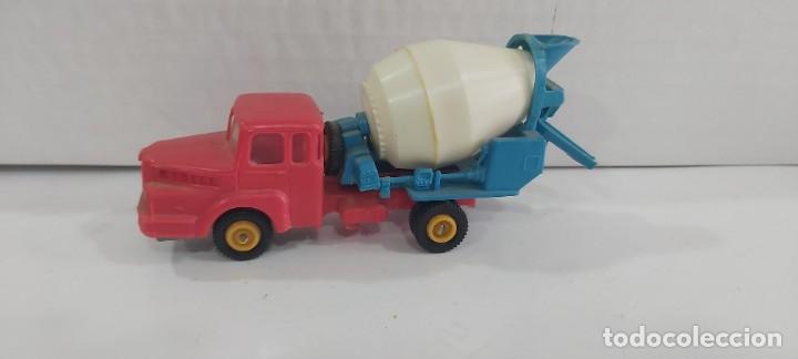 Coches a escala: ANTIGUO COCHE CAMION DE EKO A&Ntilde;OS 70